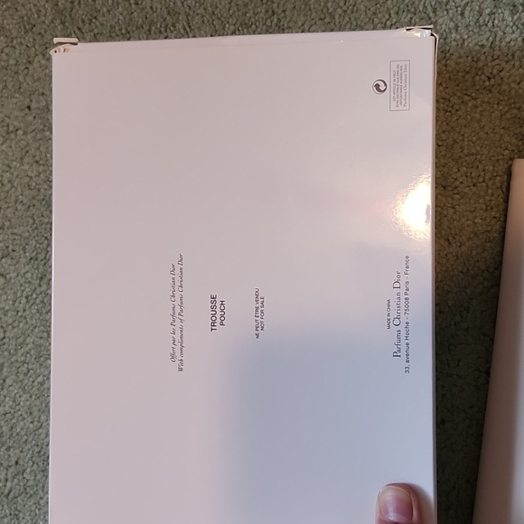 Dior Cosmetic Pouch / Clutch - Picture 5 of 5